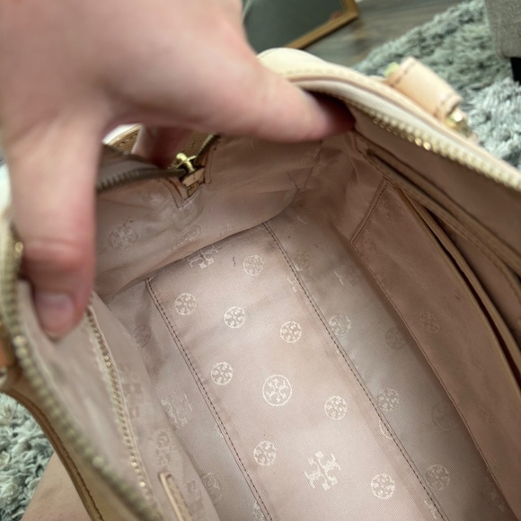 Tory Burch Robinson Middy Satchel – Dark Sahara Saffiano Leather Bag - Picture 9 of 14